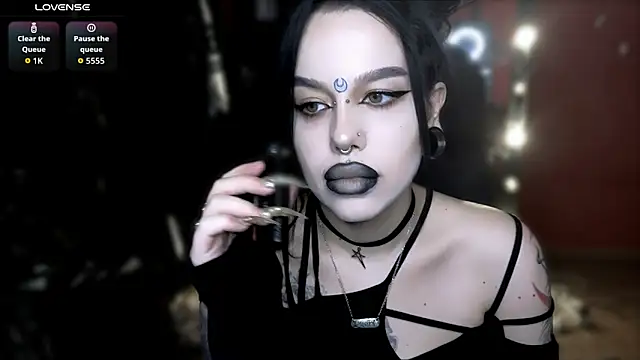 alexx succubus online show from April 5, 3:15 am