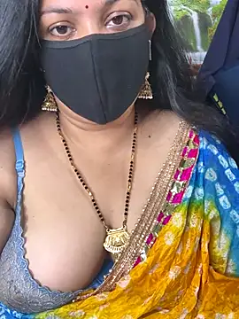 Snapshot of FlatVincy4 chatting on September 29, 6:07 am FlatVincy4 online show from September 29, 6:07 am