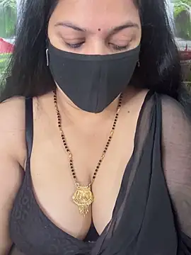 Snapshot of FlatVincy4 chatting on October 3, 4:42 am FlatVincy4 online show from October 3, 4:42 am