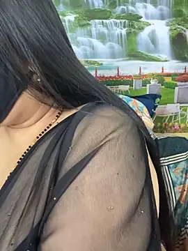 Snapshot of FlatVincy4 chatting on October 24, 3:58 am FlatVincy4 online show from October 24, 3:58 am