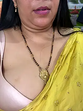 Snapshot of FlatVincy4 chatting on October 28, 5:26 pm FlatVincy4 online show from October 28, 5:26 pm