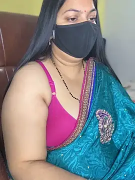 Snapshot of FlatVincy4 chatting on December 18, 4:07 am FlatVincy4 online show from December 18, 4:07 am