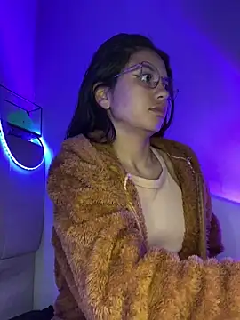 Snapshot of Rosita_forever_ chatting on February 12, 12:01 pm Rosita forever online show from February 12, 12:01 pm