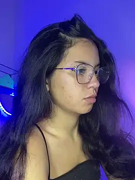 Snapshot of Rosita_forever_ chatting on February 13, 4:17 pm Rosita forever online show from February 13, 4:17 pm