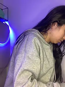 Snapshot of Rosita_forever_ chatting on February 21, 10:07 am Rosita forever online show from February 21, 10:07 am