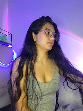 Snapshot of Rosita_forever_ chatting on February 28, 6:54 am Rosita forever online show from February 28, 6:54 am