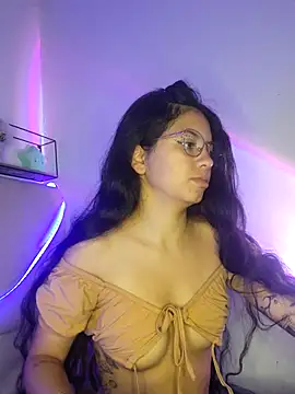 Snapshot of Rosita_forever_ chatting on March 8, 12:52 pm Rosita forever online show from March 8, 12:52 pm