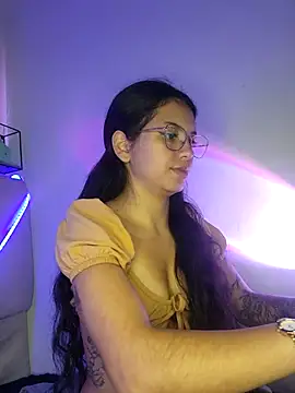 Snapshot of Rosita_forever_ chatting on March 8, 6:58 pm Rosita forever online show from March 8, 6:58 pm