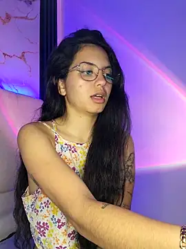 Snapshot of Rosita_forever_ chatting on March 22, 10:26 pm Rosita forever online show from March 22, 10:26 pm