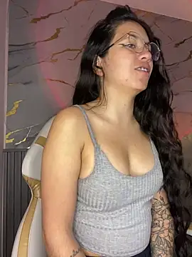 Snapshot of Rosita_forever_ chatting on September 23, 1:58 pm Rosita forever online show from September 23, 1:58 pm