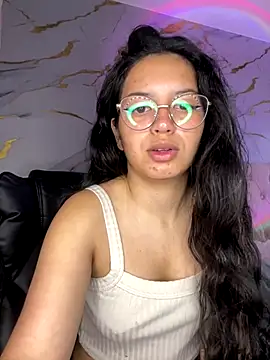 Snapshot of Rosita_forever_ chatting on October 7, 2:47 pm Rosita forever online show from October 7, 2:47 pm