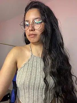 Snapshot of Rosita_forever_ chatting on November 29, 2:47 am Rosita forever online show from November 29, 2:47 am