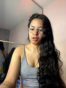 Snapshot of Rosita_forever_ chatting on December 1, 2:11 pm Rosita forever online show from December 1, 2:11 pm