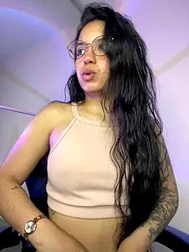 Snapshot of Rosita_forever_ chatting on December 4, 2:26 pm Rosita forever online show from December 4, 2:26 pm