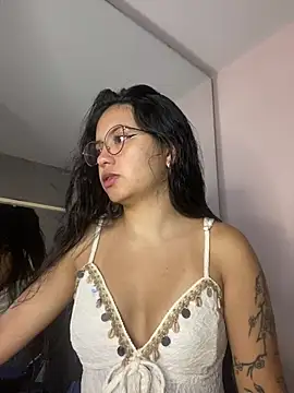 Rosita forever  online show from February 17, 1:29 pm