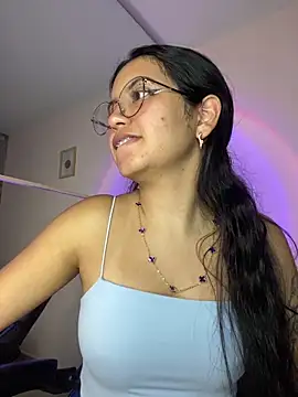 Rosita forever  online show from February 22, 2:59 pm