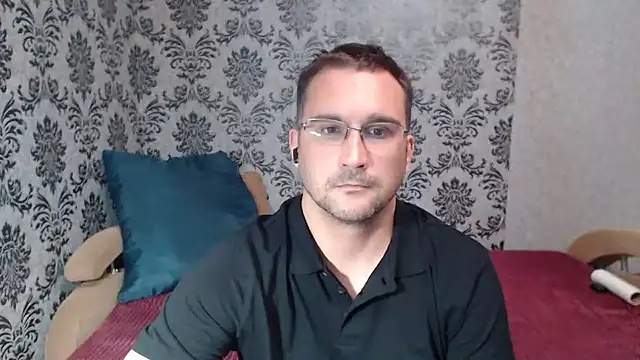 Sanderx online show from April 5, 7:00 pm