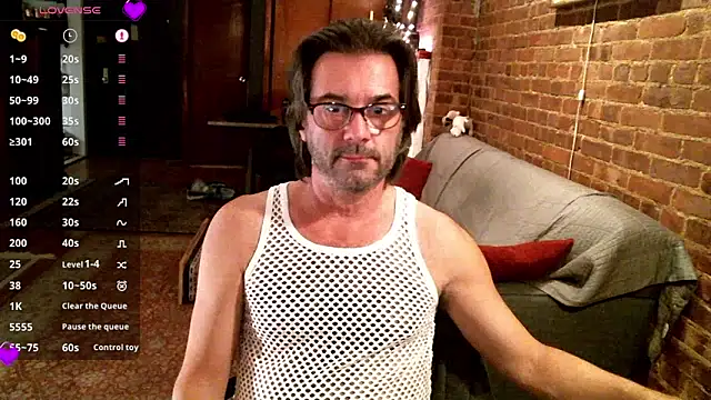 Johnny Bottoms online show from January 14, 11:05 pm