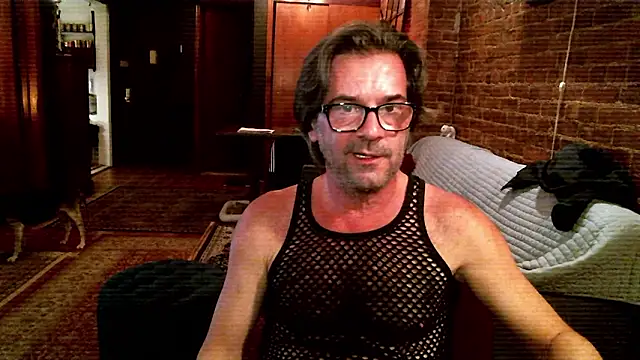 Johnny Bottoms online show from February 4, 11:42 pm