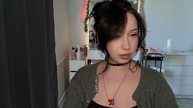 Snapshot of MoranaMissGod chatting on May 10, 1:16 pm MoranaMissGod online show from May 10, 1:16 pm