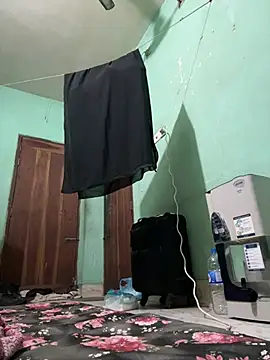 GildanK18 online show from March 17, 3:04 pm