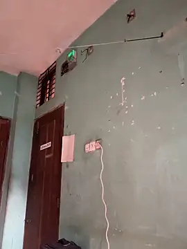 GildanK18 online show from March 18, 9:45 am