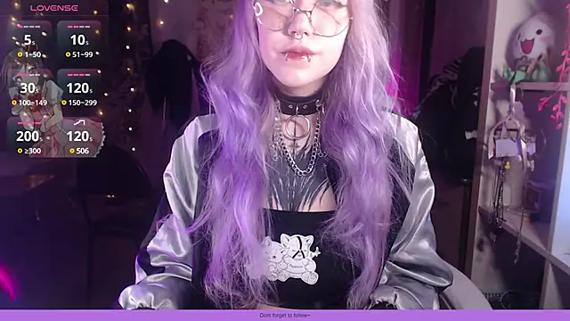 chloe crystall killer online show from March 18, 7:30 am