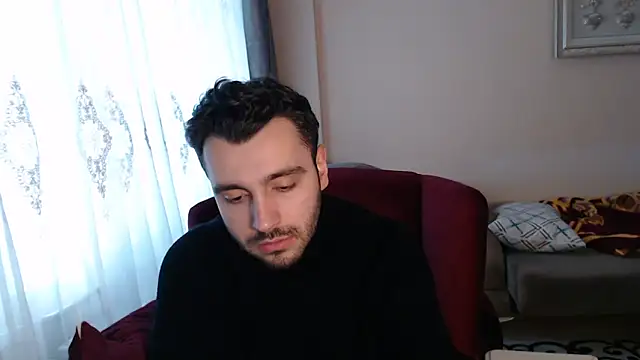 handsomeee04 online show from December 21, 6:09 am