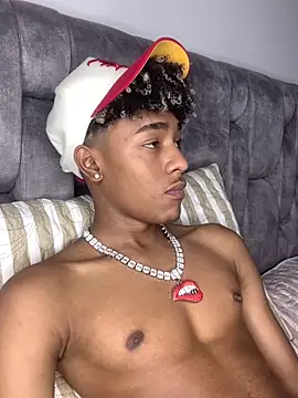 Snapshot of Boy_cock18 chatting on January 10, 10:36 pm Boy cock18 online show from January 10, 10:36 pm