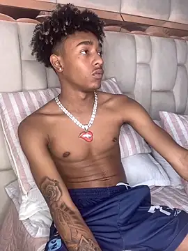 Snapshot of Boy_cock18 chatting on February 3, 8:13 pm Boy cock18 online show from February 3, 8:13 pm