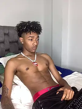 Snapshot of Boy_cock18 chatting on March 2, 12:53 am Boy cock18 online show from March 2, 12:53 am