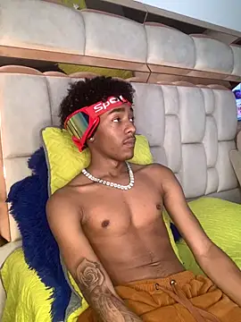 Snapshot of Boy_cock18 chatting on March 22, 5:41 pm Boy cock18 online show from March 22, 5:41 pm