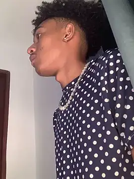 Snapshot of Boy_cock18 chatting on March 22, 11:53 pm Boy cock18 online show from March 22, 11:53 pm