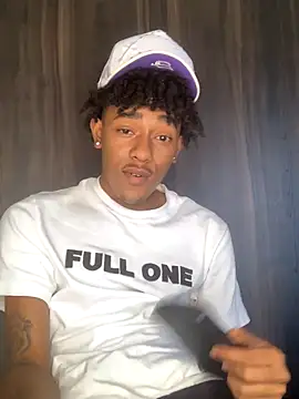 Snapshot of Boy_cock18 chatting on October 5, 9:34 pm Boy cock18 online show from October 5, 9:34 pm