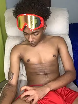 Snapshot of Boy_cock18 chatting on October 16, 6:09 pm Boy cock18 online show from October 16, 6:09 pm