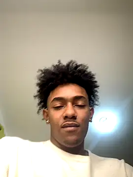 Snapshot of Boy_cock18 chatting on October 31, 10:16 am Boy cock18 online show from October 31, 10:16 am