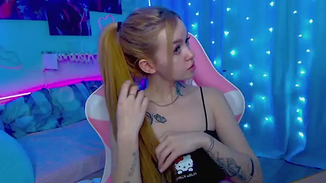 Naughty Mable online show from February 27, 6:50 am