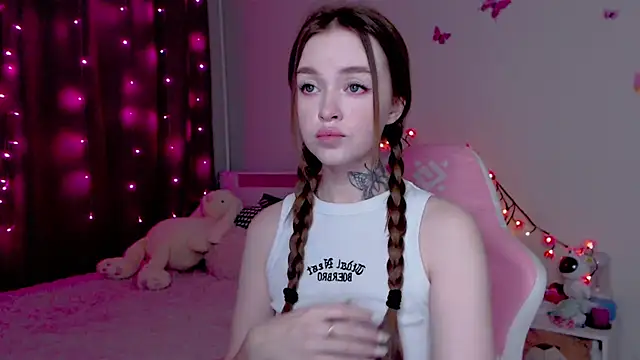 Naughty Mable online show from November 13, 12:42 am