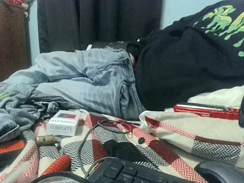 Snapshot of party51502 chatting on December 2, 5:35 am party51502 online show from December 2, 5:35 am