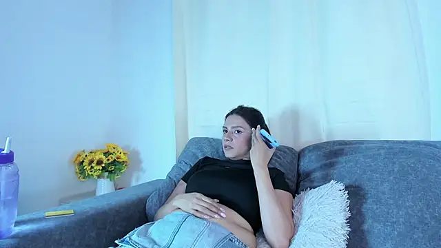 Abril jones10 online show from January 31, 7:08 pm