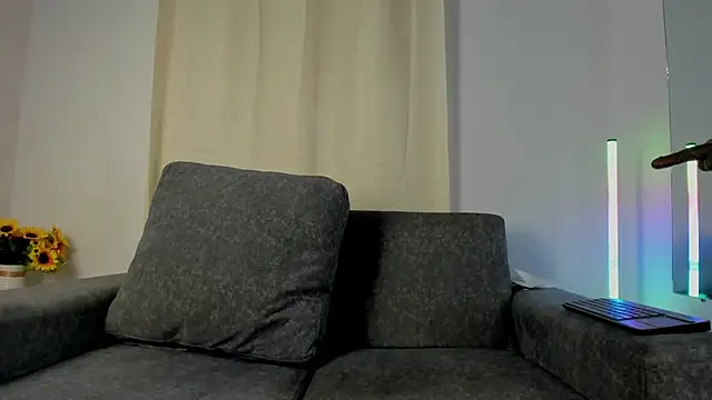 Abril jones10 online show from February 8, 6:12 pm