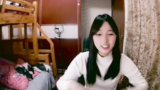 lulu-2002 online show from January 5, 10:10 am