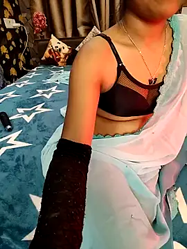 Snapshot of Little__Lia chatting on February 21, 5:42 pm Little Lia online show from February 21, 5:42 pm