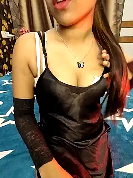 Snapshot of Little__Lia chatting on February 28, 12:31 pm Little Lia online show from February 28, 12:31 pm