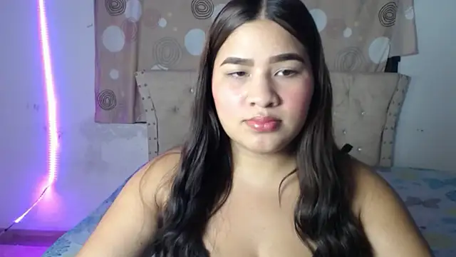 mia18 queen online show from January 14, 5:35 am