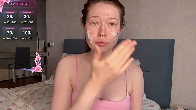 eva varnerr online show from February 22, 9:52 am