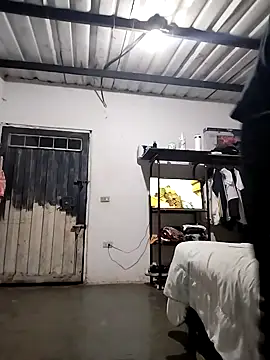 crazysex095 online show from January 1, 5:22 am