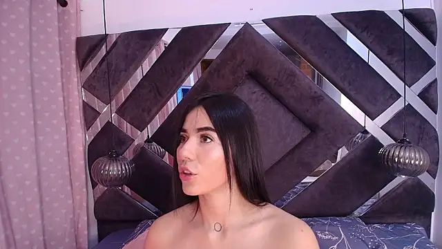 Snapshot of sam_lewins chatting on March 1, 7:15 pm sam lewins online show from March 1, 7:15 pm