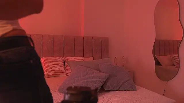 Snapshot of sam_lewins chatting on November 7, 7:25 pm sam lewins online show from November 7, 7:25 pm