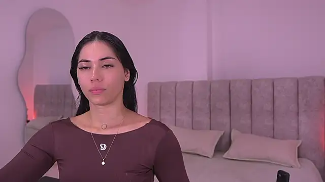 Snapshot of sam_lewins chatting on December 20, 7:21 pm sam lewins online show from December 20, 7:21 pm